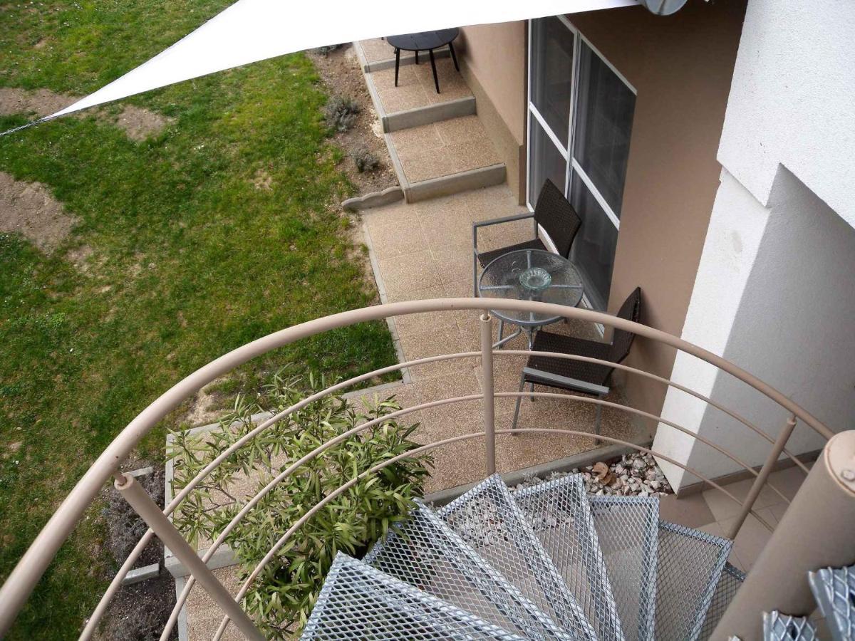 Apartments In Balatongyoeroek 34590 المظهر الخارجي الصورة