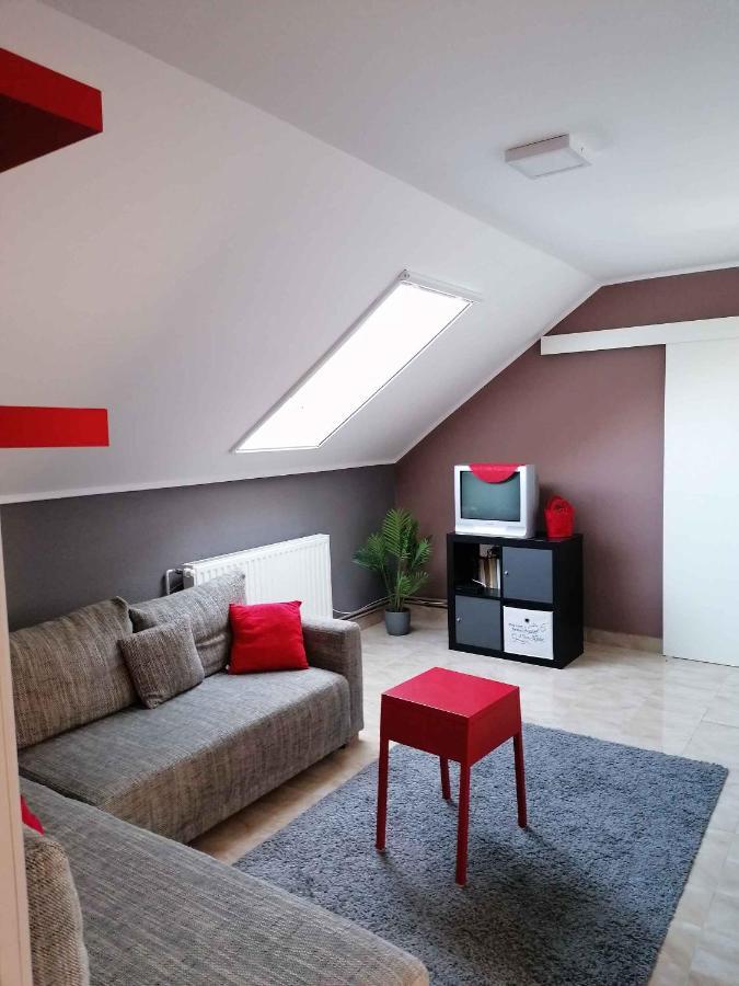 Apartments In Balatongyoeroek 34590 المظهر الخارجي الصورة